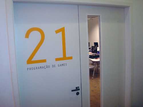 Foto de fora da arena Tech